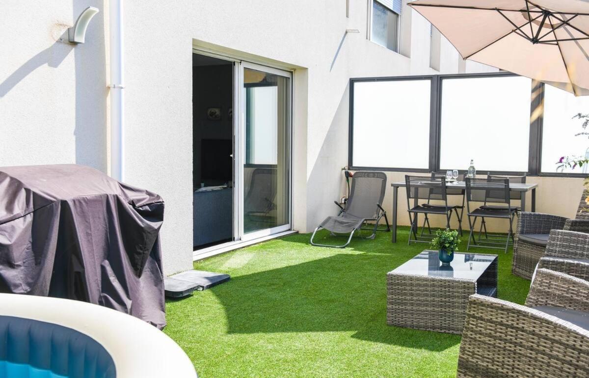 Superbe Appartement Avec Terrasse, Piscine & Parking Prive A Marseille Ngoại thất bức ảnh